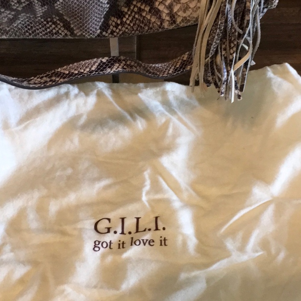 G.I.L.I. Snakeskin Patterned Bag - Picture 2 of 9